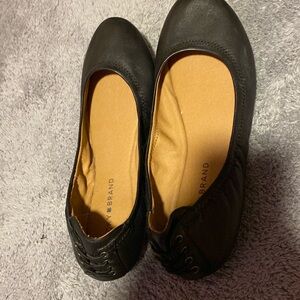 black lucky brand flats. size 9.5, never worn